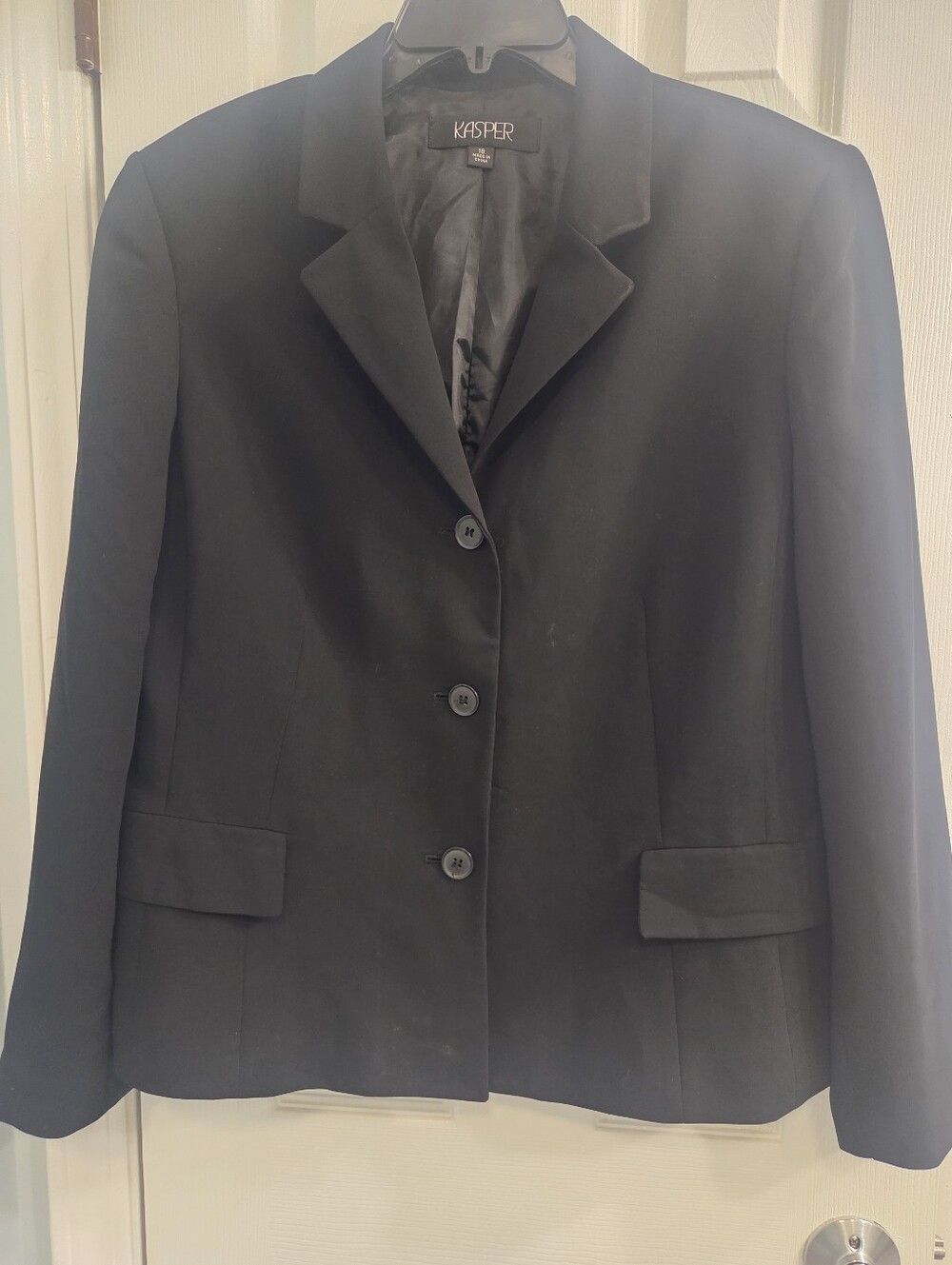 Kasper Women's Fully Lined ProfessionalBlack Classic Three Button Blazer Size 18